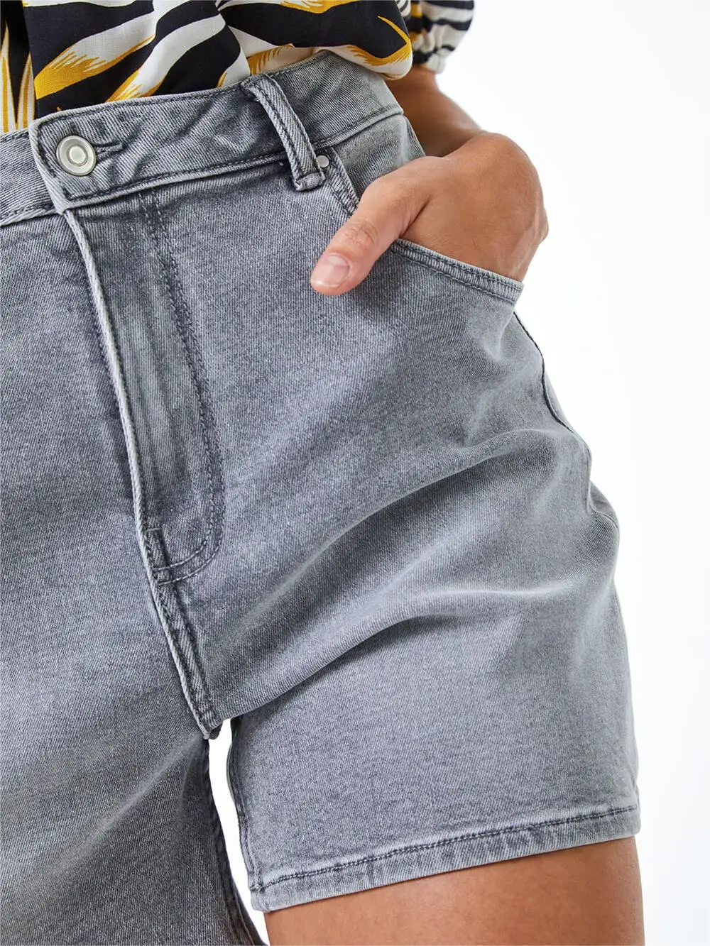 Charcoal Grey Cropped Jeans