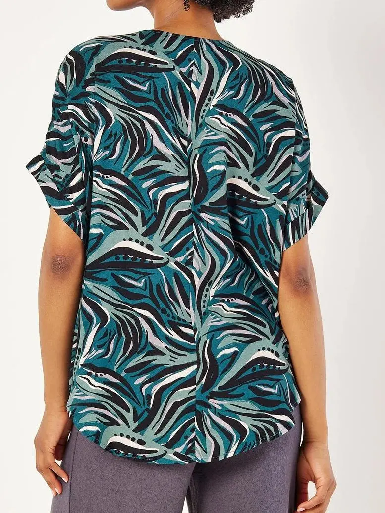 Abstract Print Pleat Blouse