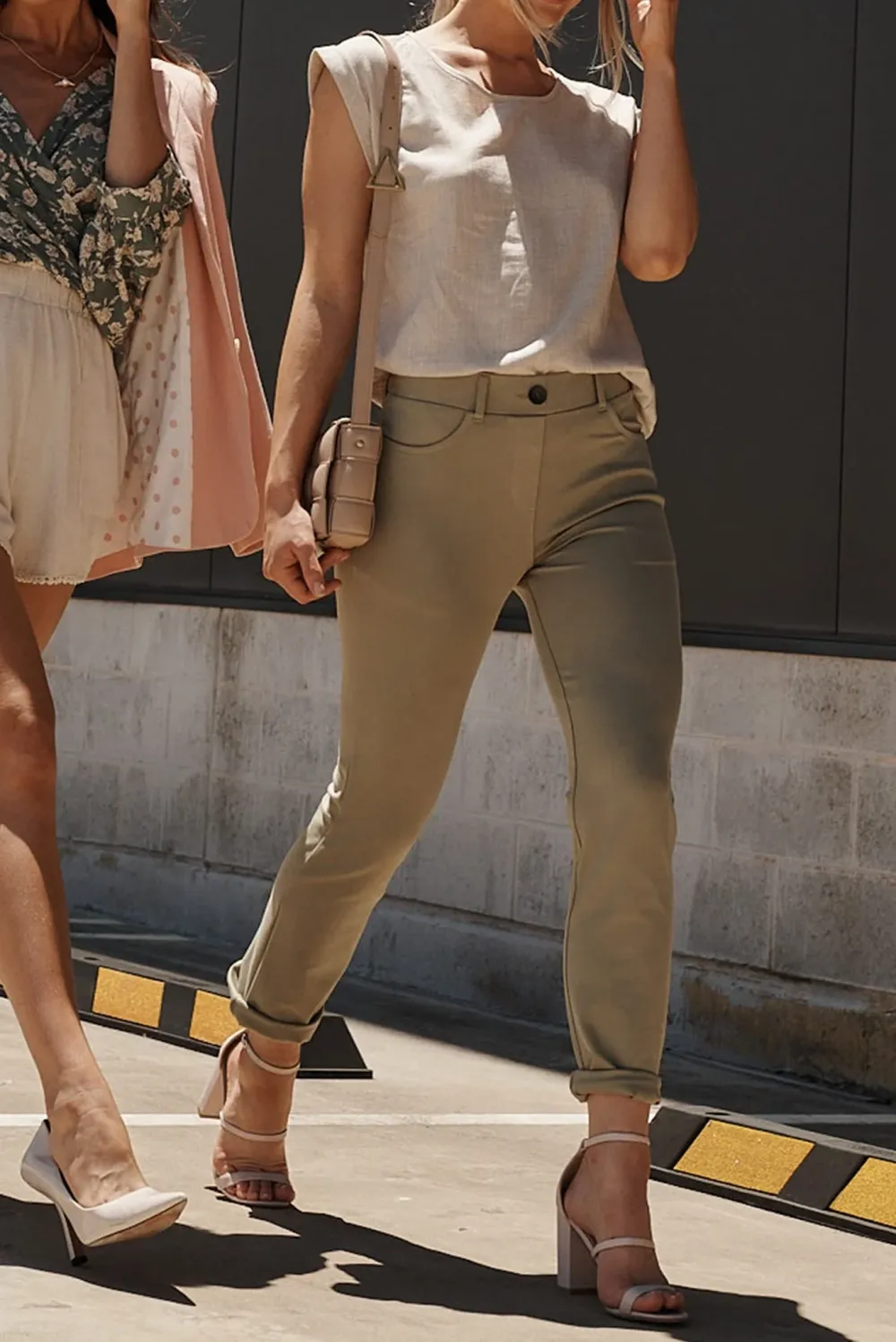Beige Crew Neck Linen Short Sleeve Top