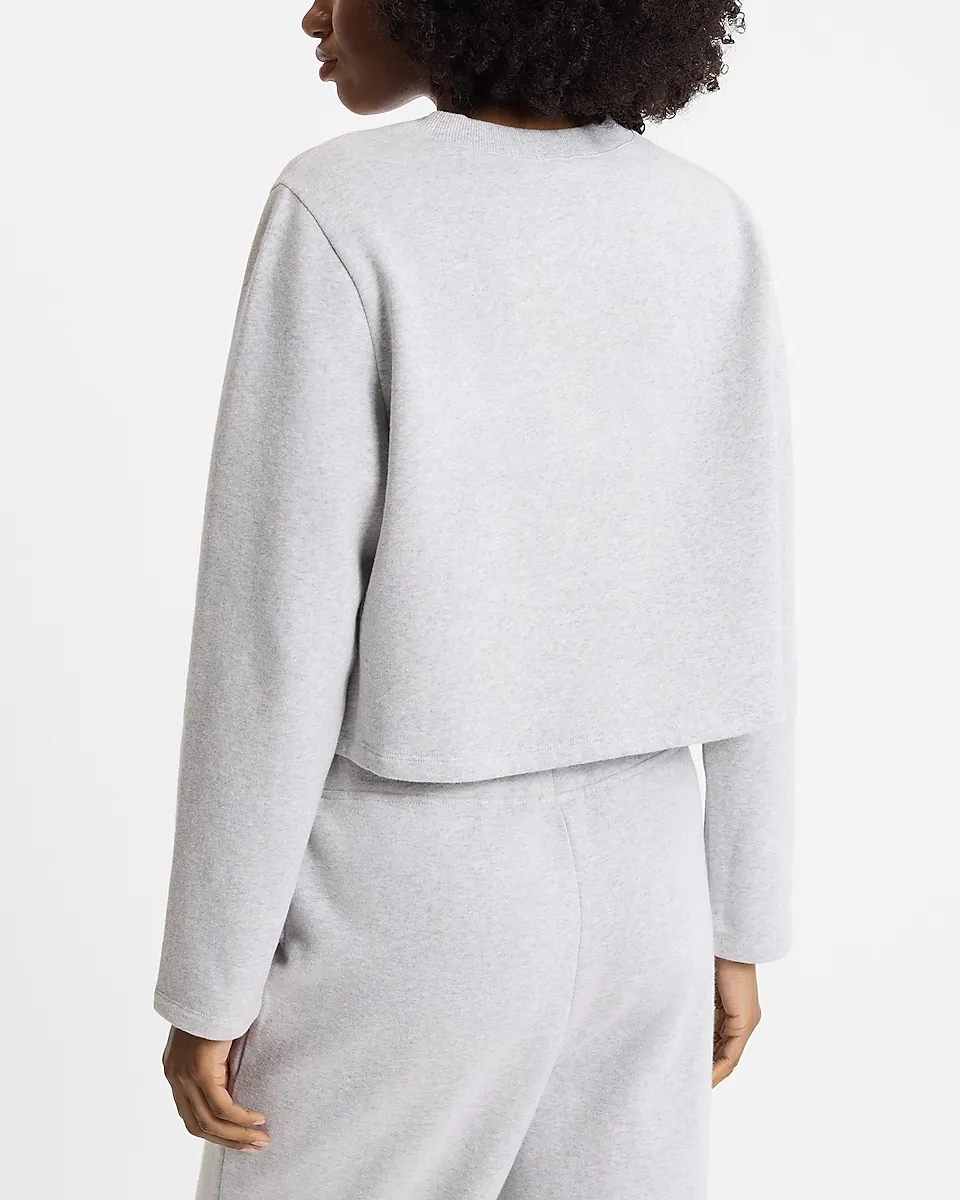 Crew Neck Cropped Sweatshirt