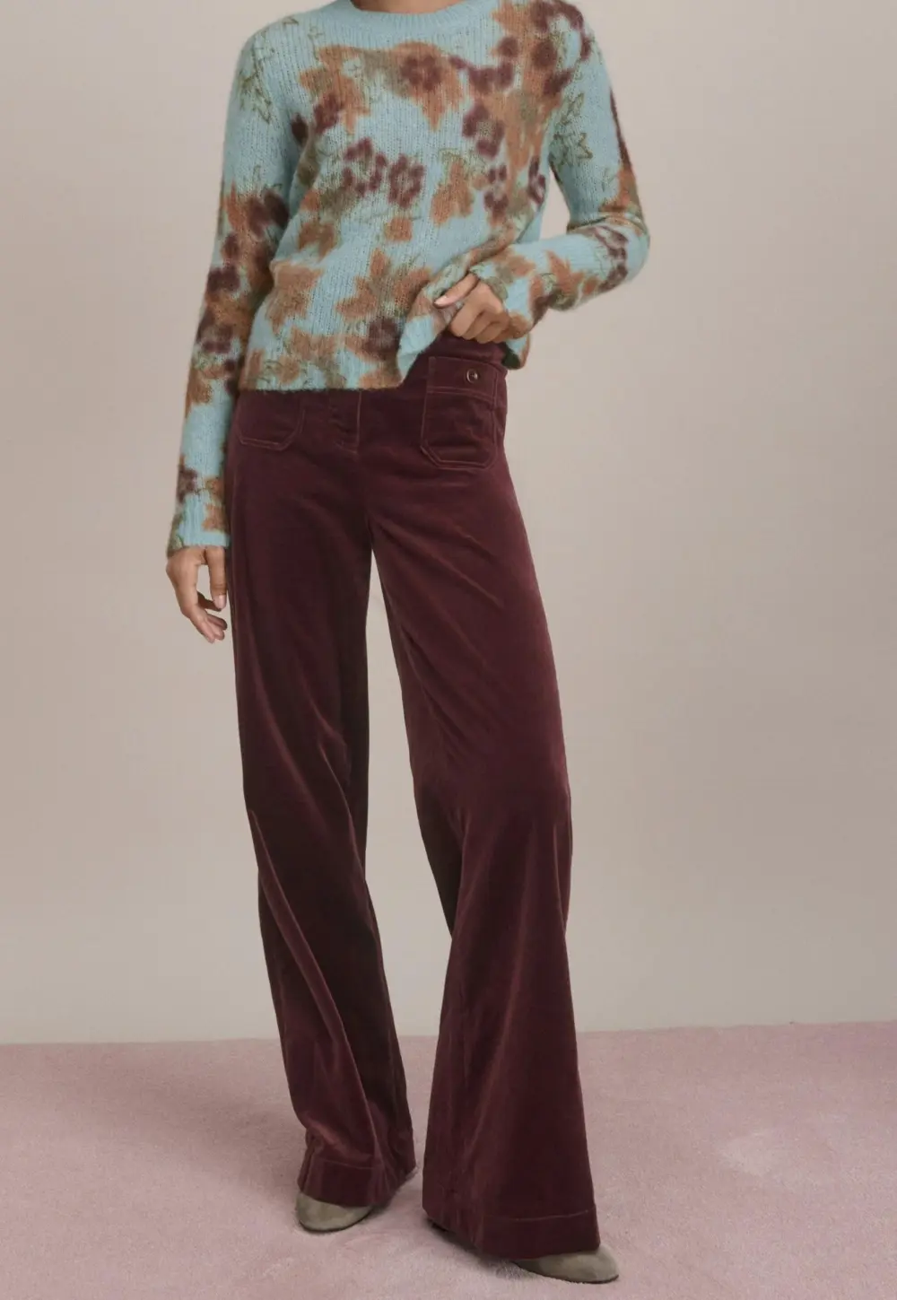 Velvet wide-leg trousers
Cotton velvet