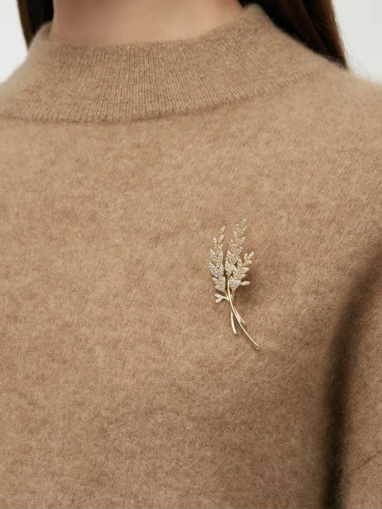 Cashmere Mock Neck Women Sweater With Wheat Ear Brooch