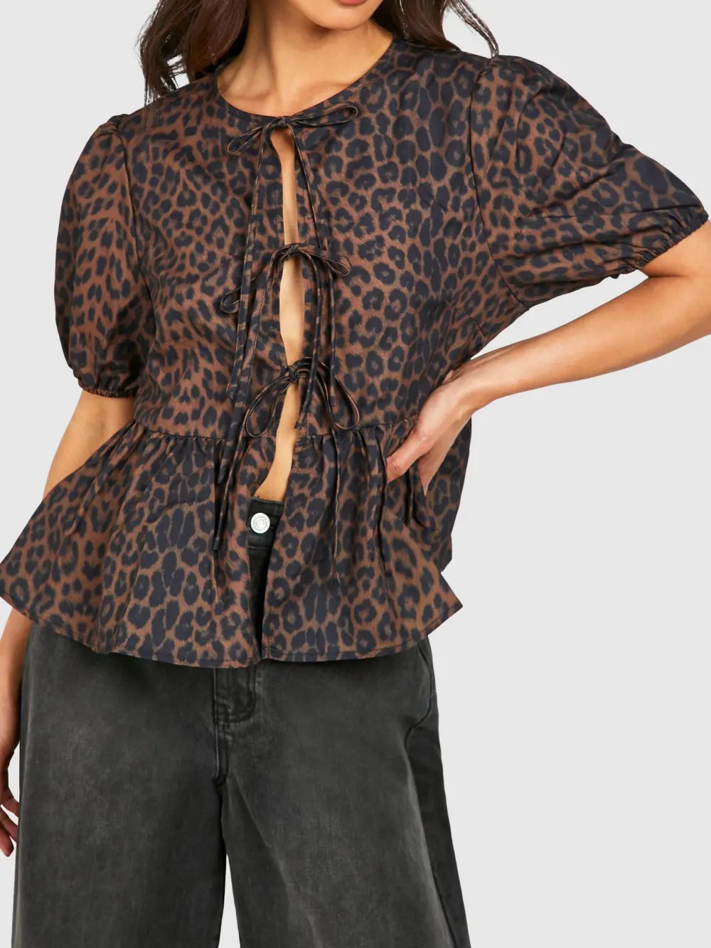 LEOPARD PUFF SLEEVE BOW TIE TOP