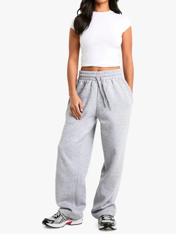 PETITE BASIC STRAIGHT LEG SWEATPANT