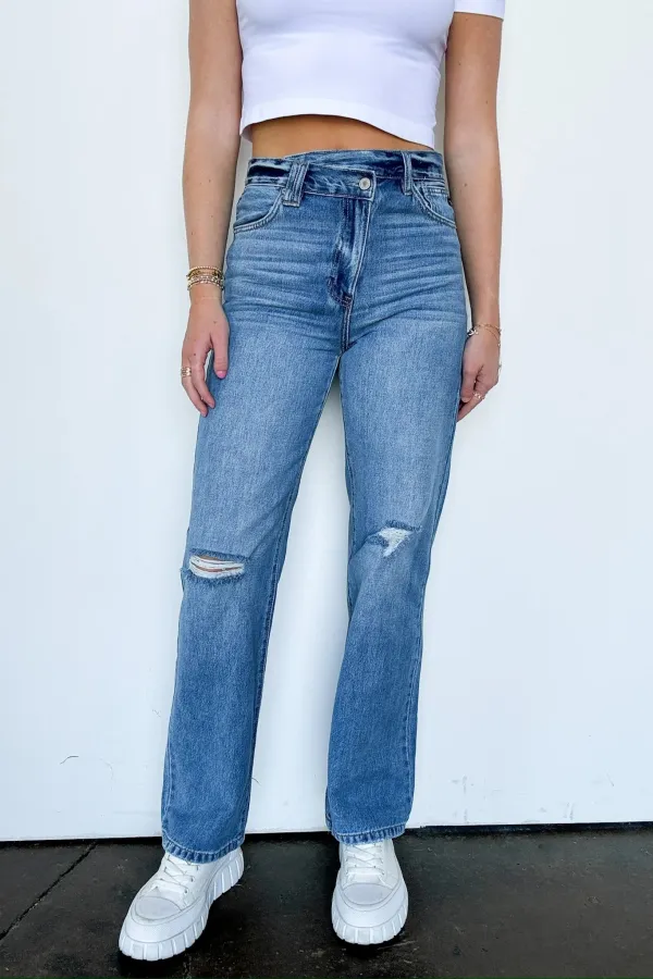 90's Wide Straight Leg Jeans