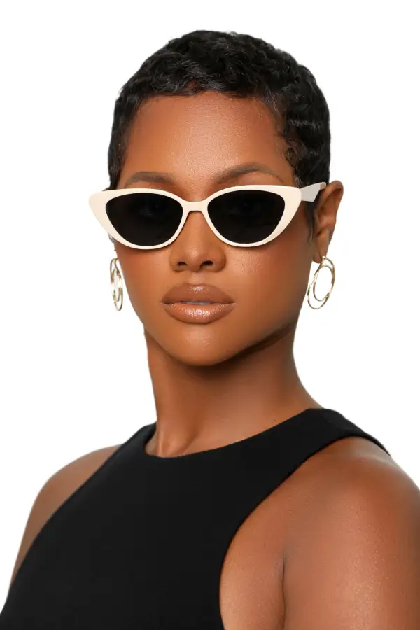 Kitty Glam Sunglasses (Cream)