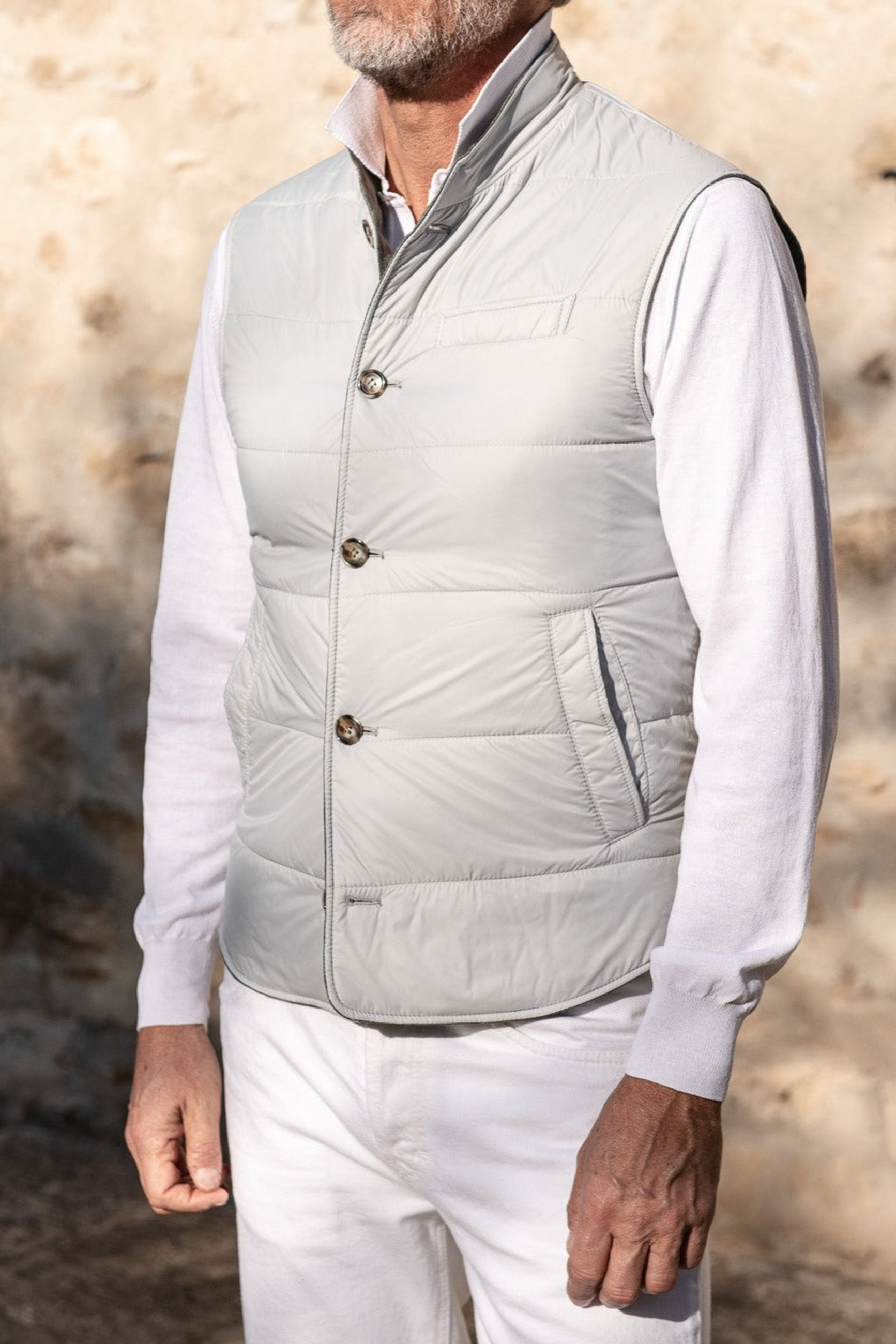 SAGE LINEN REVERSIBLE DOWN VEST