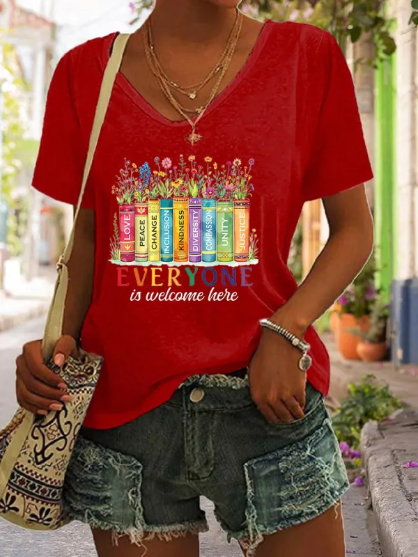 Women'S Everyone Is Welcome Here Floral Book LGBT Pride Equality T-Shirt