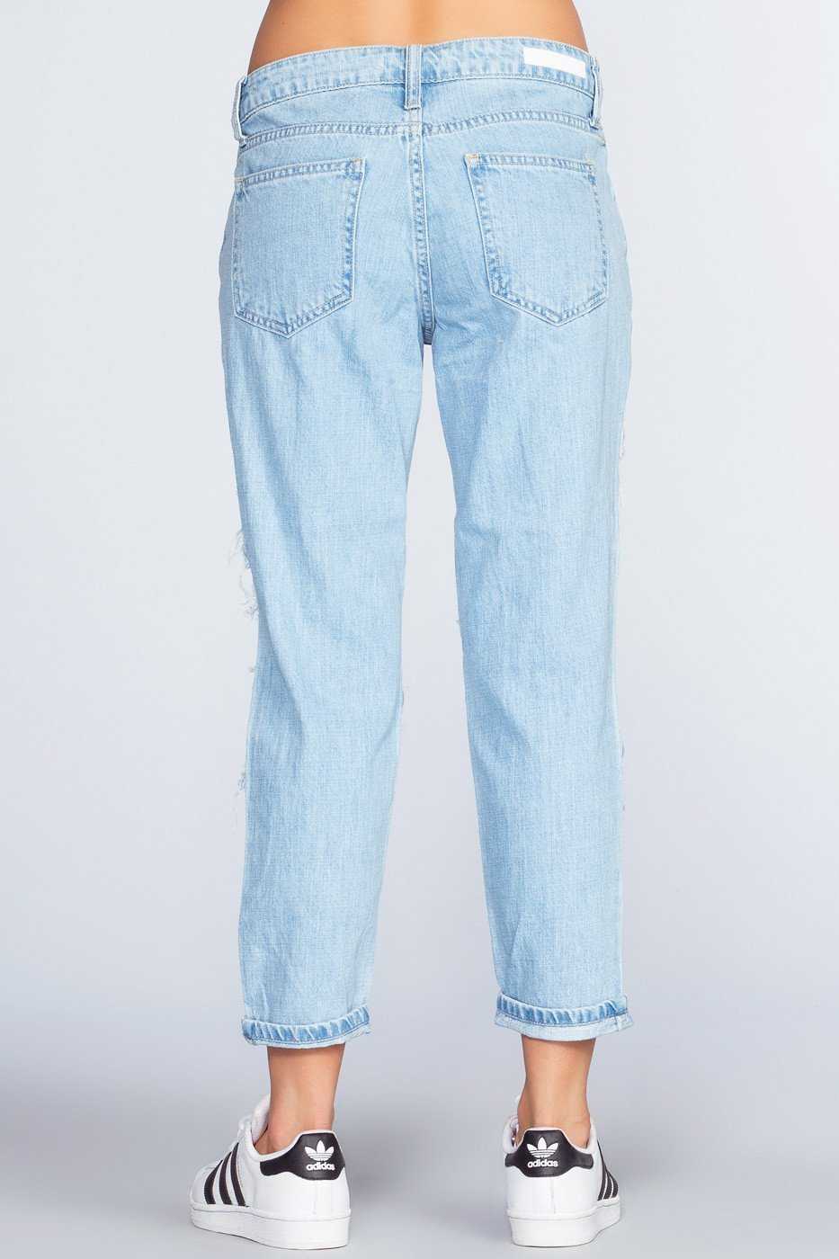 Distressed Boyfriend Jeans - Light