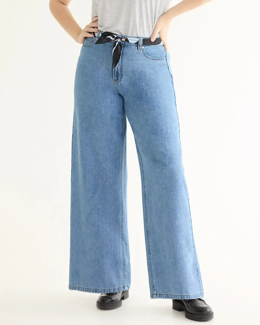 Wide-Leg High-Rise Jean