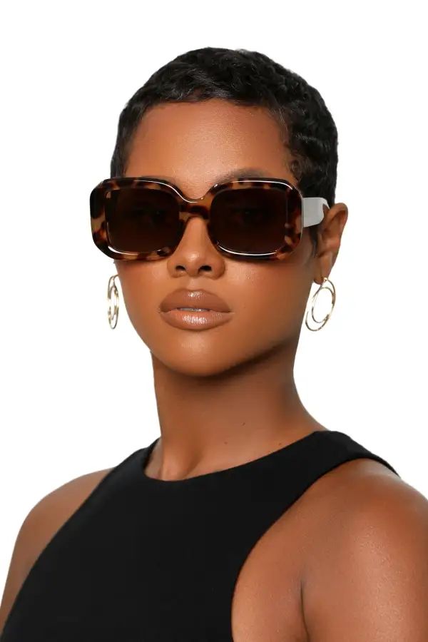 Luxe Lens Square Shades (Tortoise)