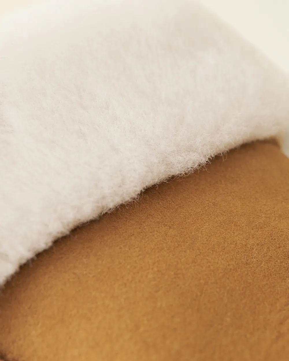 Womens Shearling Mitten