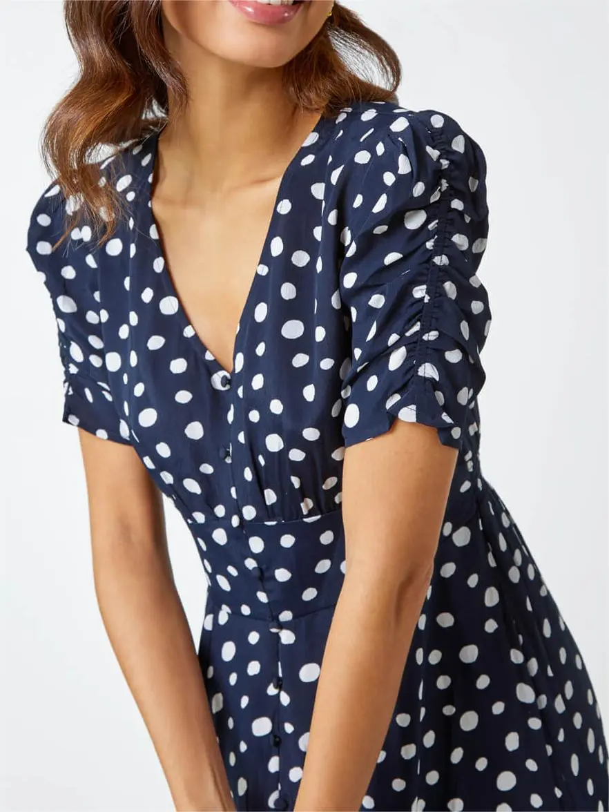 V-neck pink polka dot print dress