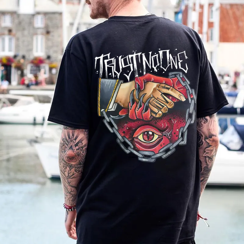Devil eye letter chain print T-shirt designer