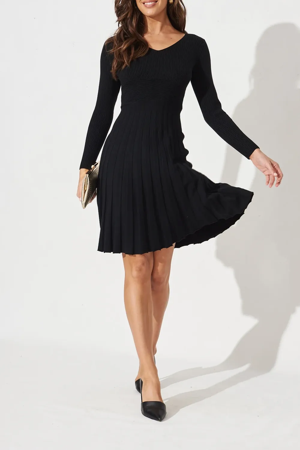 Black Long Sleeve Pleated Knit Dress