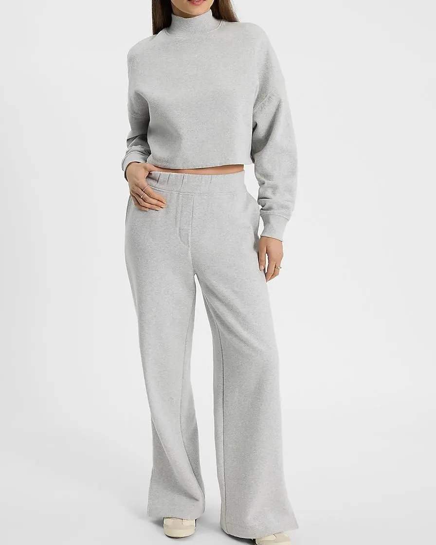 Mock Neck Cropped Sweatshirt