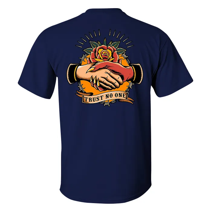Trust No One Handshake Print Short-sleeved T-shirt