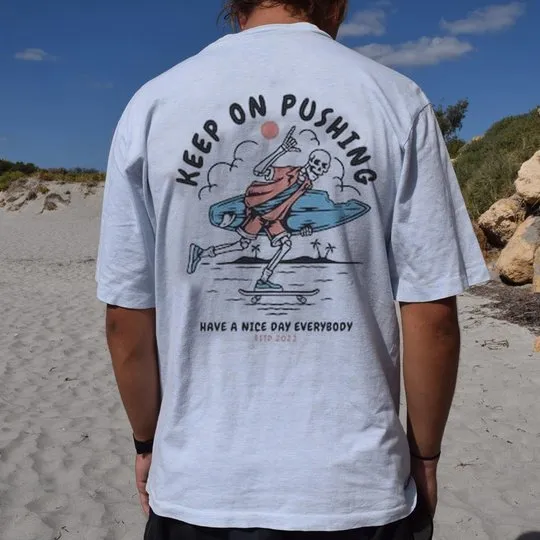 Keep On Pushing Skeleton Print T-shirt