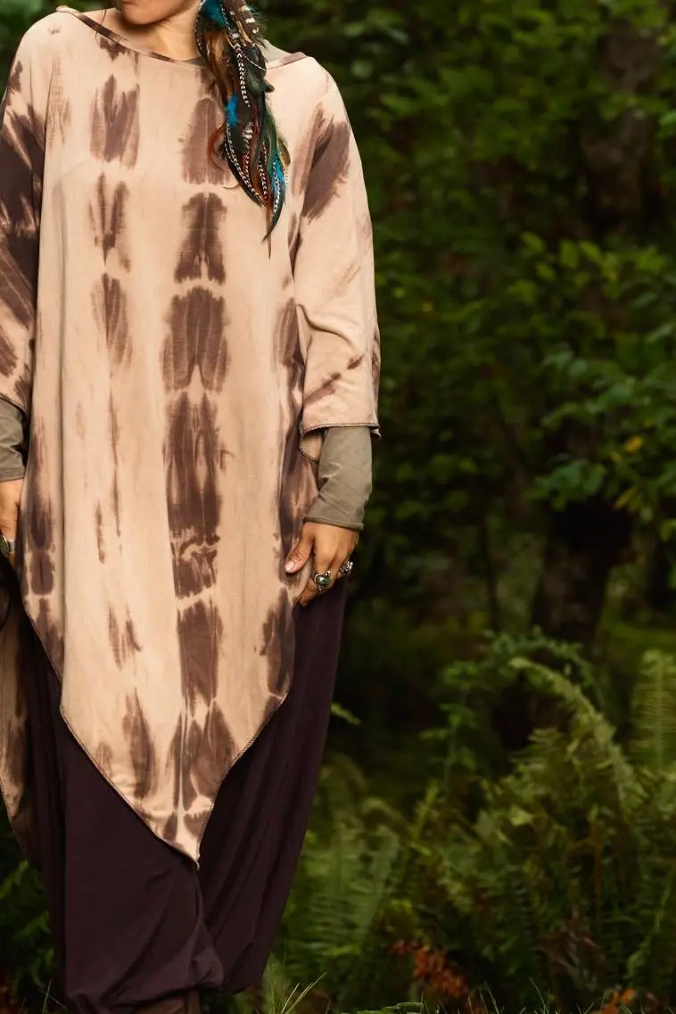 Bamboo Poncho - Sand / Dark Brown