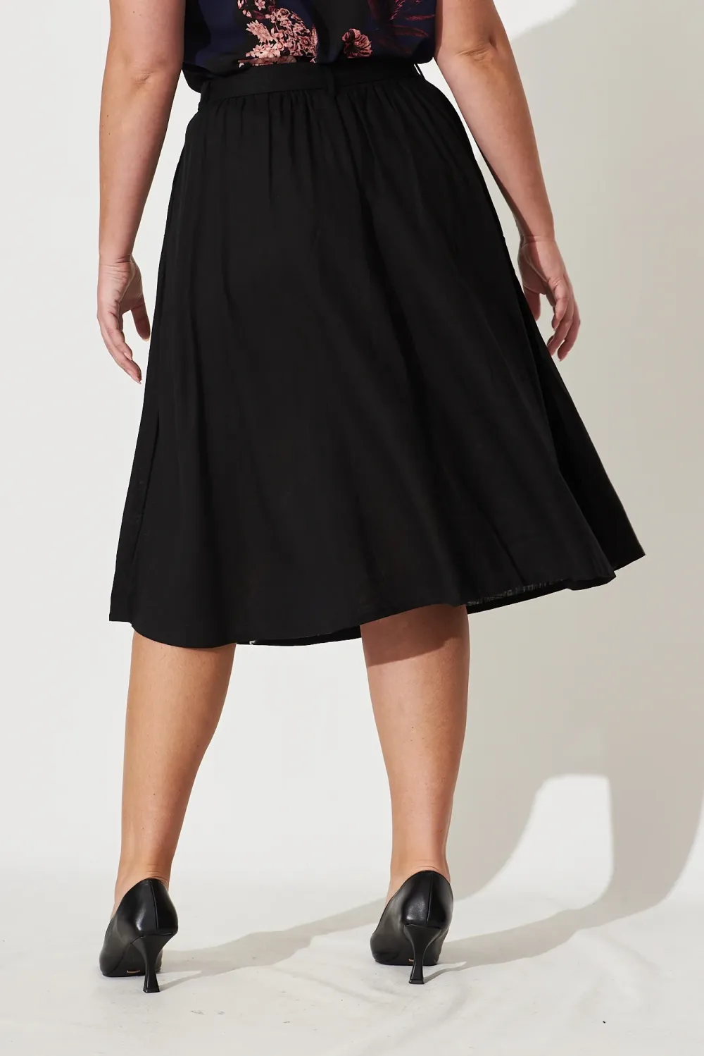 Black Belted Flowy Midi Skirt