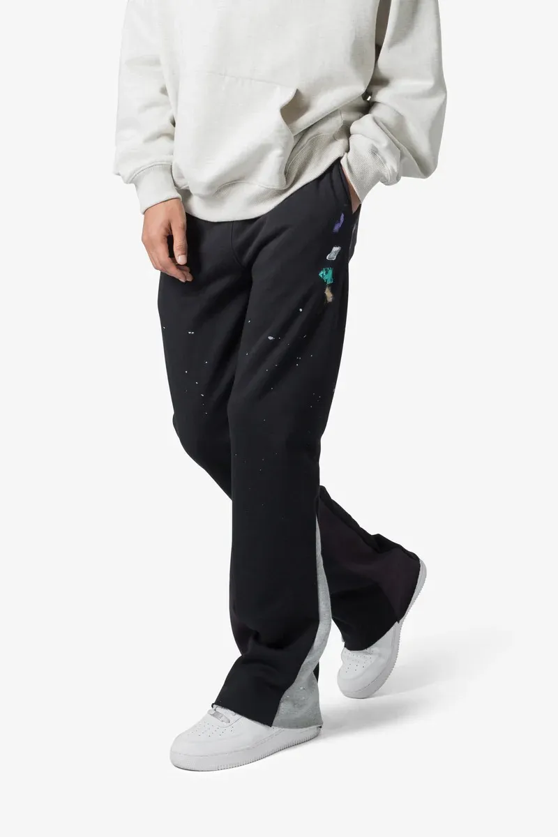 CONTRAST BOOTCUT BLACK SWEATPANTS