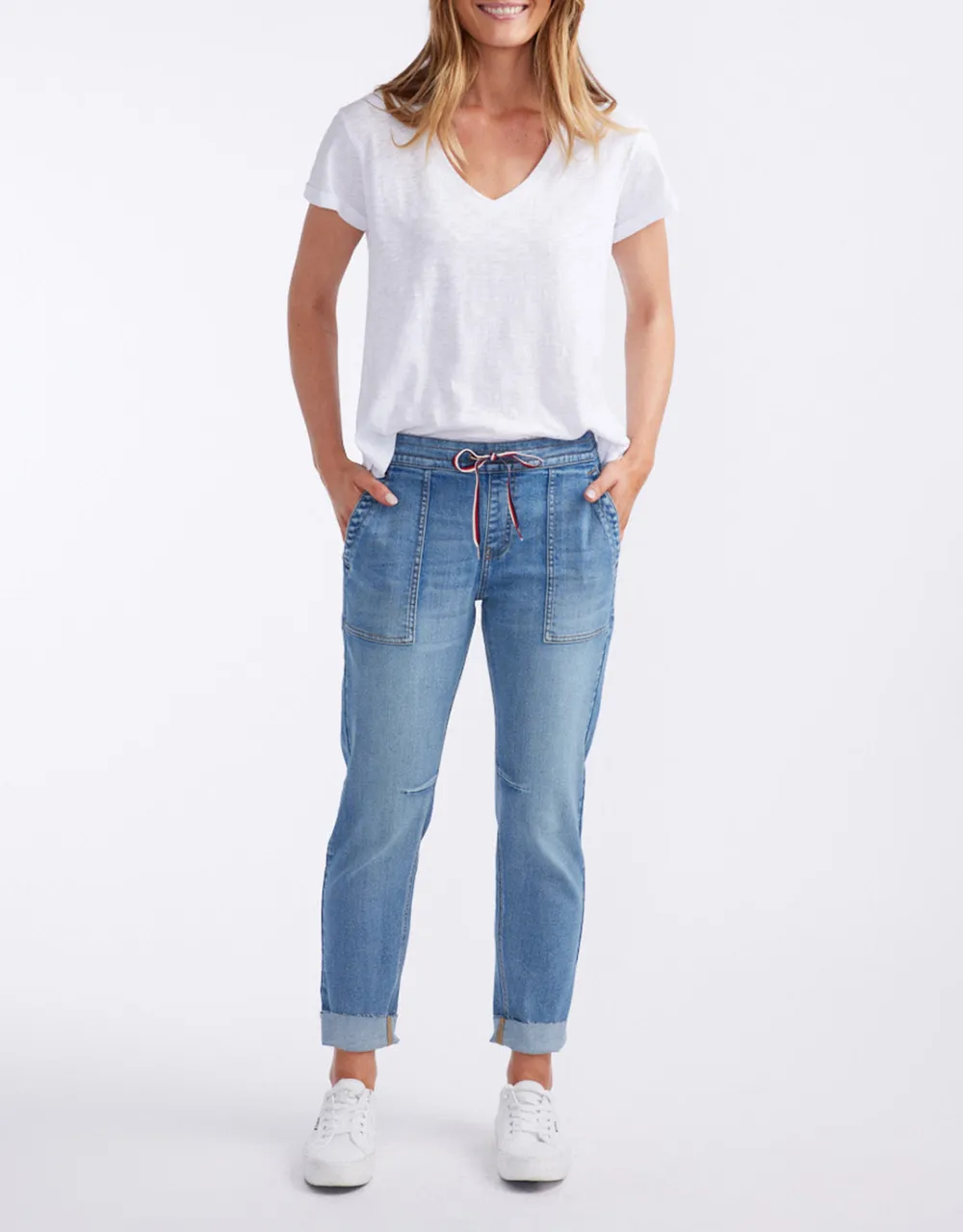 Cara Raw Hem Denim Jogger - Mid Wash