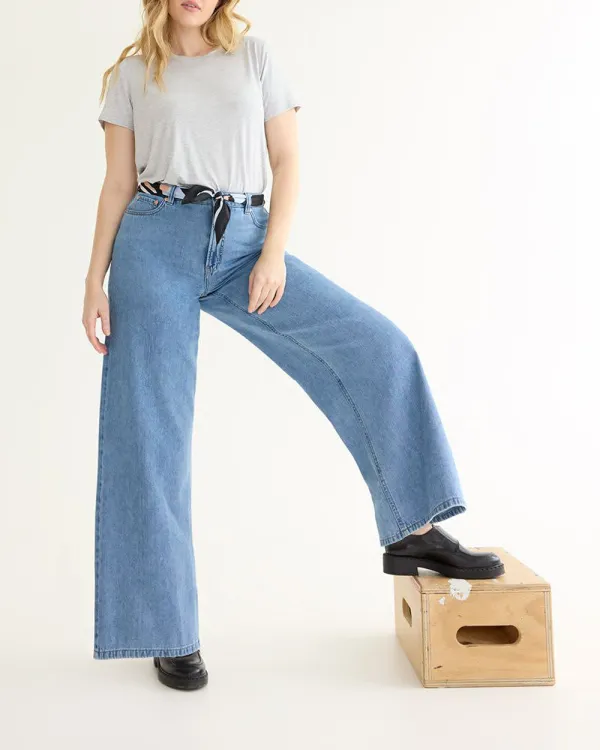 Wide-Leg High-Rise Jean