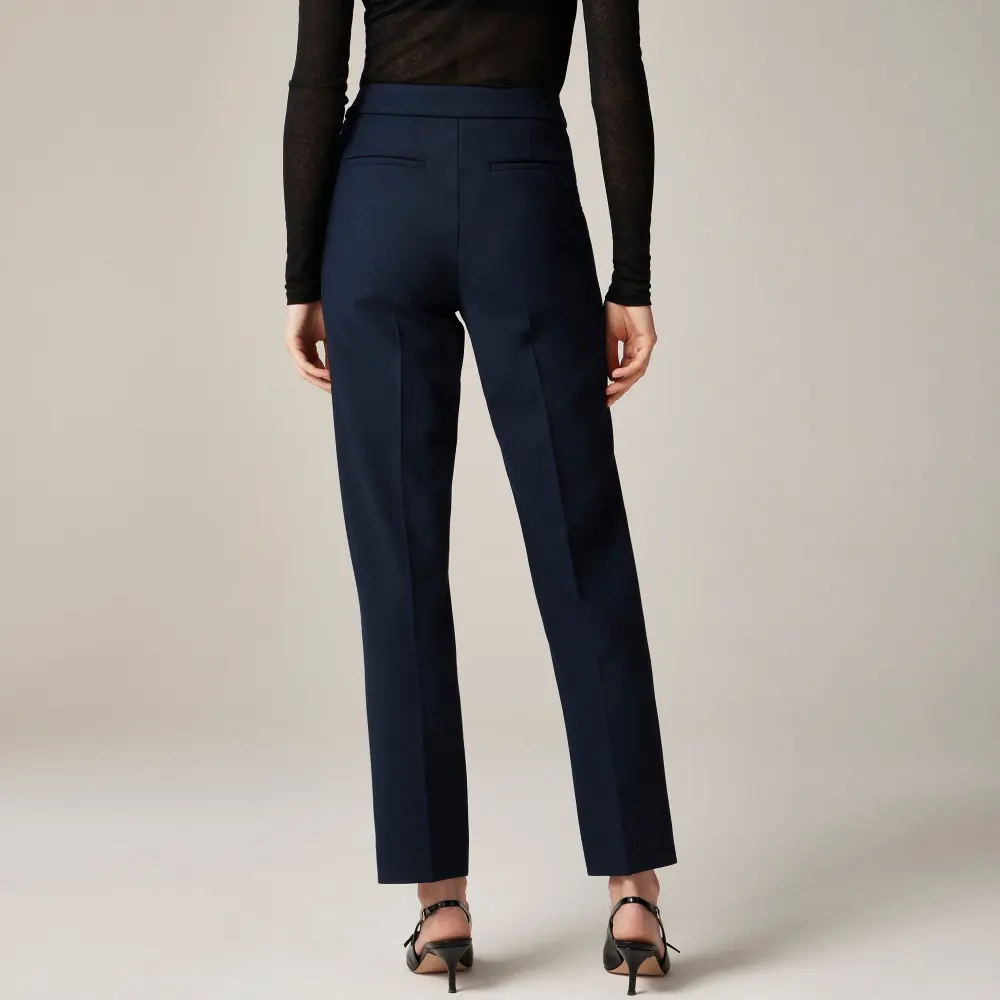 Kate straight-leg pant in four-season stretch