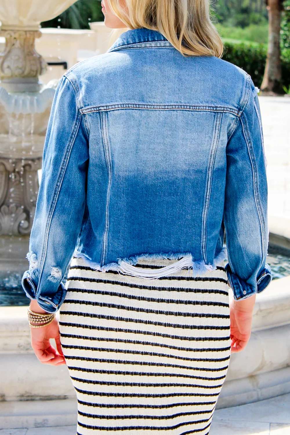 Cropped denim jacket