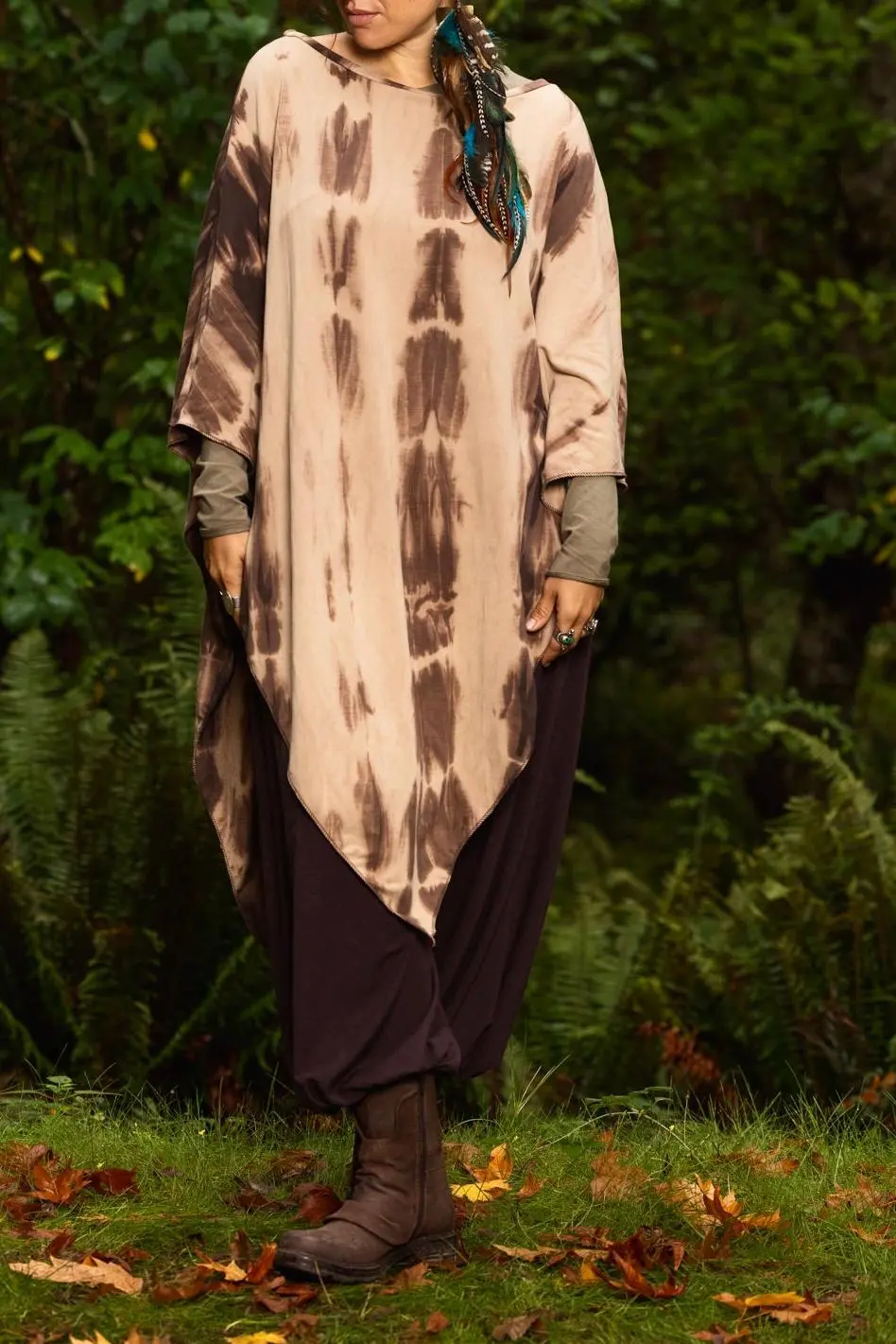 Bamboo Poncho - Sand / Dark Brown