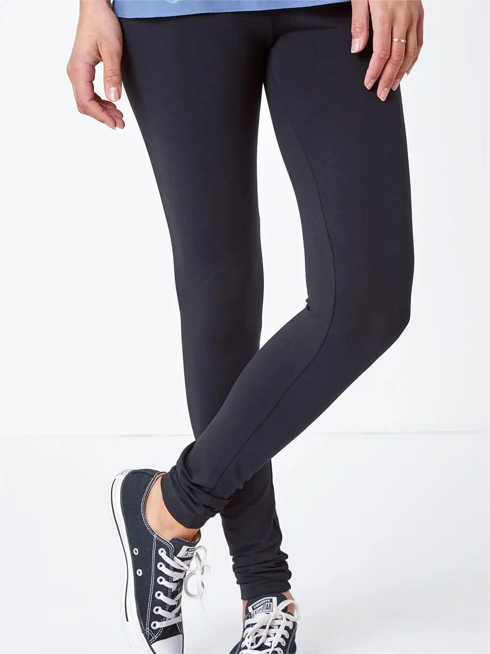 Black skinny trousers