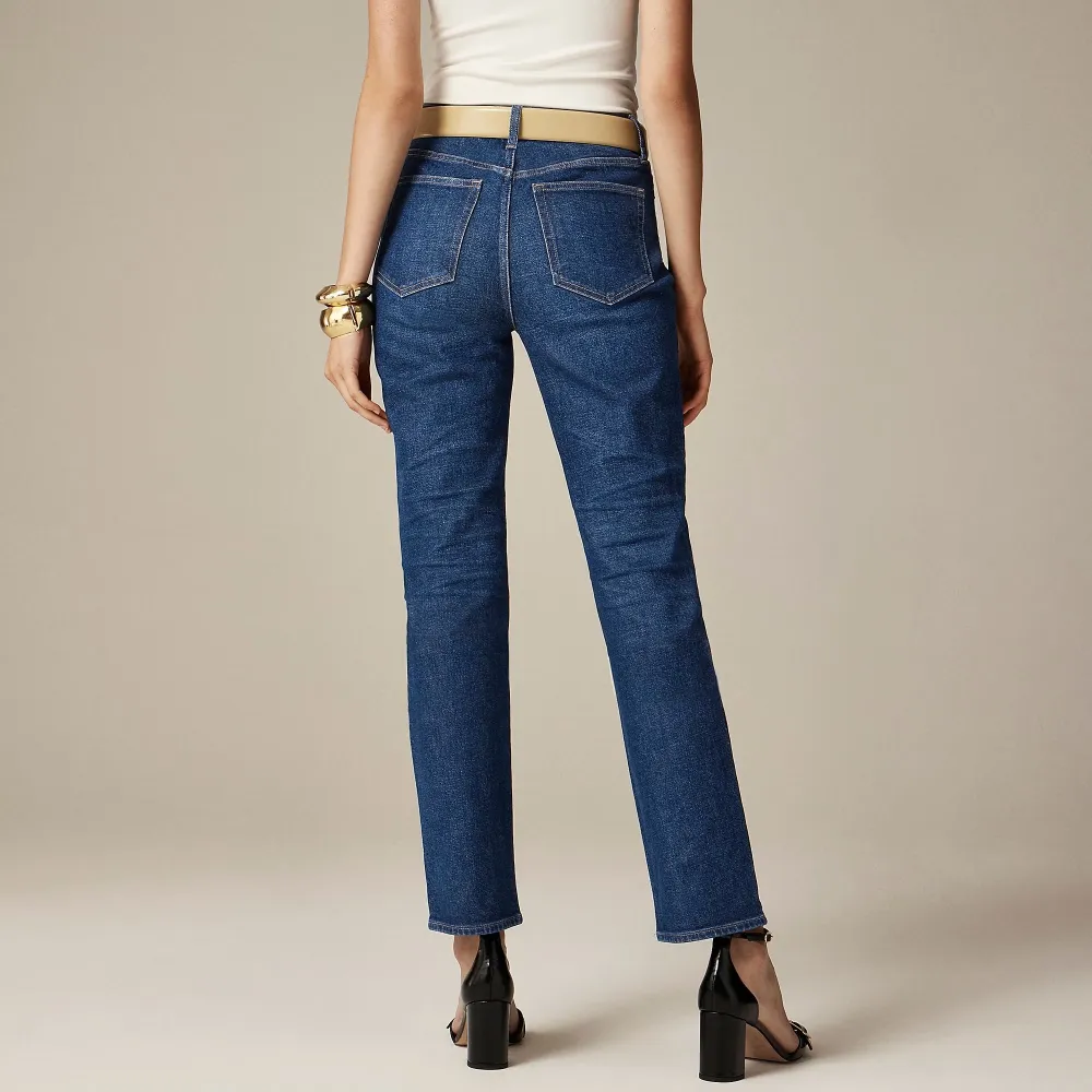 High-rise straight jean semi-stretch