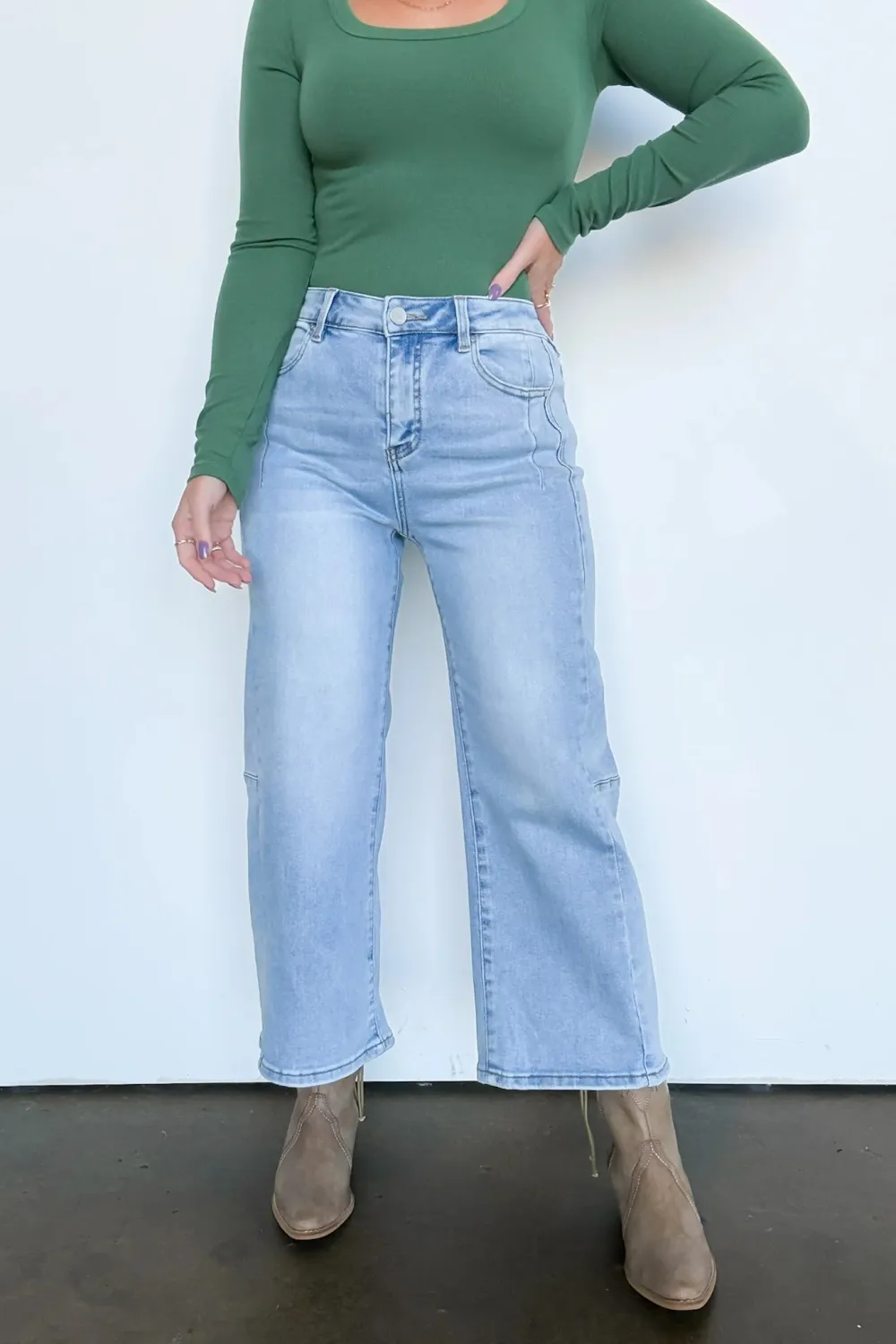 Crop Wide Leg Seam Detail Jeans