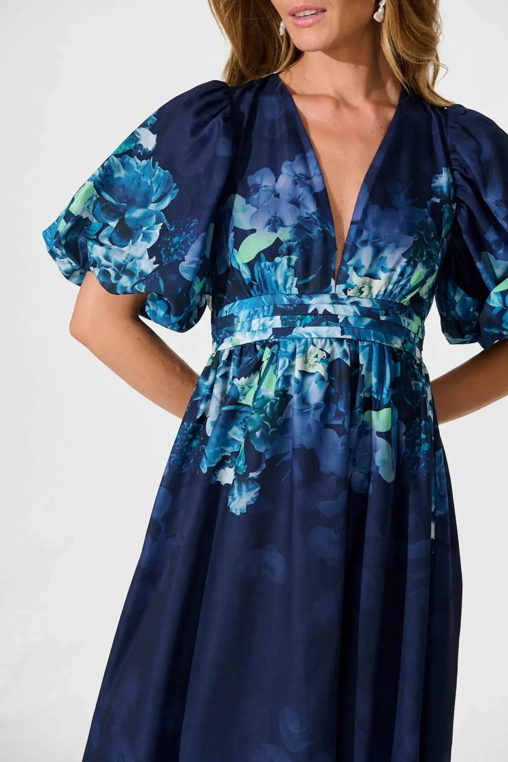 Navy Blue Floral Print Puff Sleeve Maxi Dress