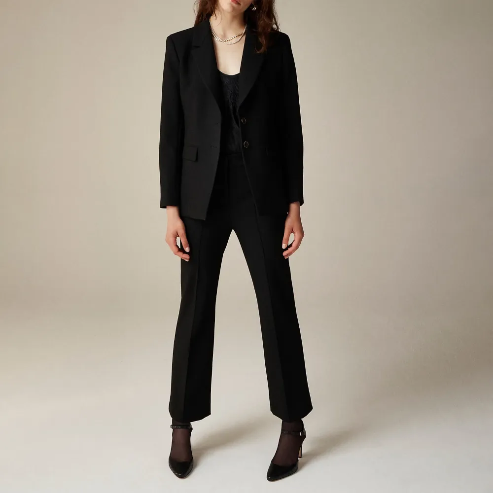 Cropped Natalia pant in four-season stretch