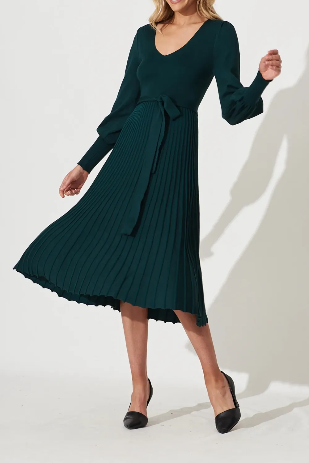 Dark Green Pleated Knitted Midi Dress