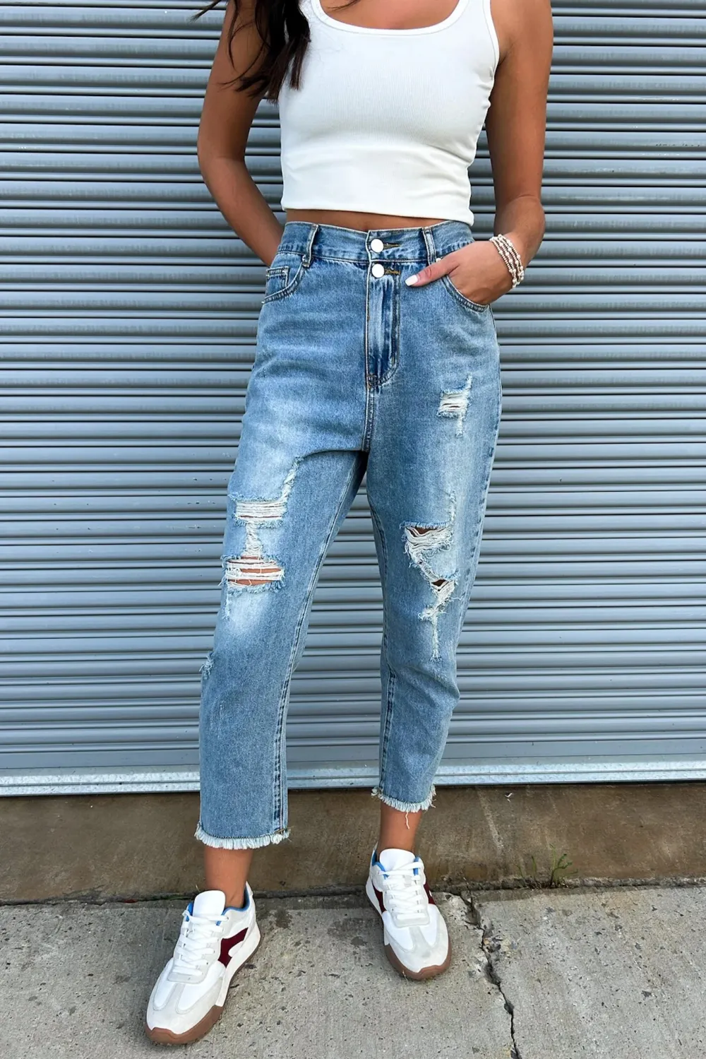 Distressed Straight Leg Jeans