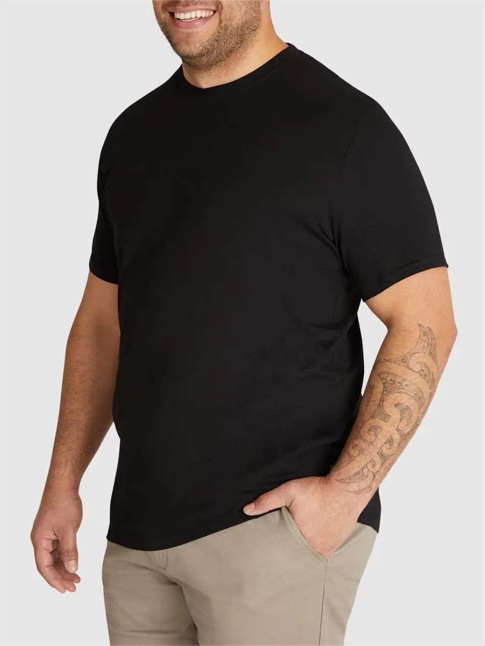 BLACK ESSENTIAL LONGLINE PANEL TEE