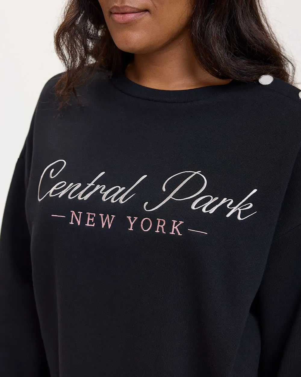 Long-Sleeve Crew-Neck Fleece Sweatshirt