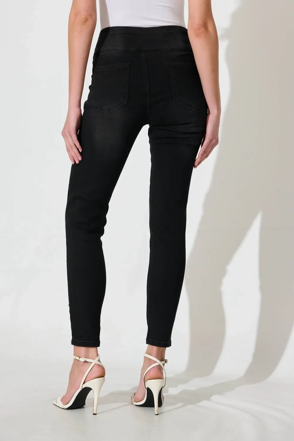 Black High Waisted Skinny Jeans