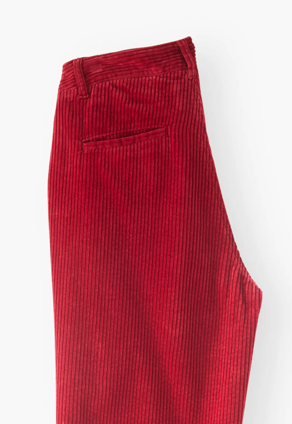 Straight-leg cord trousers
Cotton cord