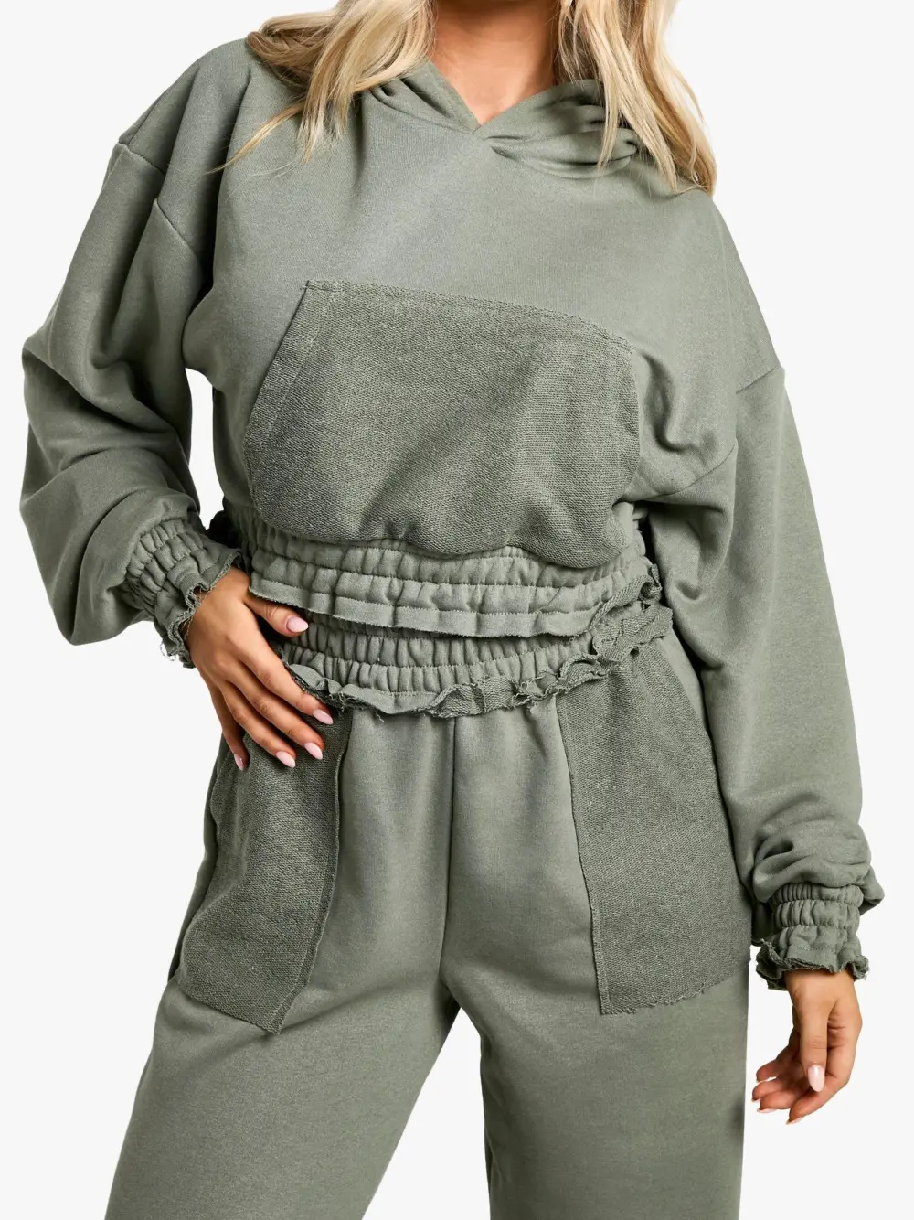 REVERSE LOOPBACK DETAIL CROPPED HOODIE