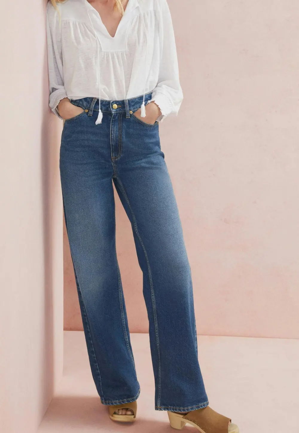 Boyfriend jeans
Recycled cotton