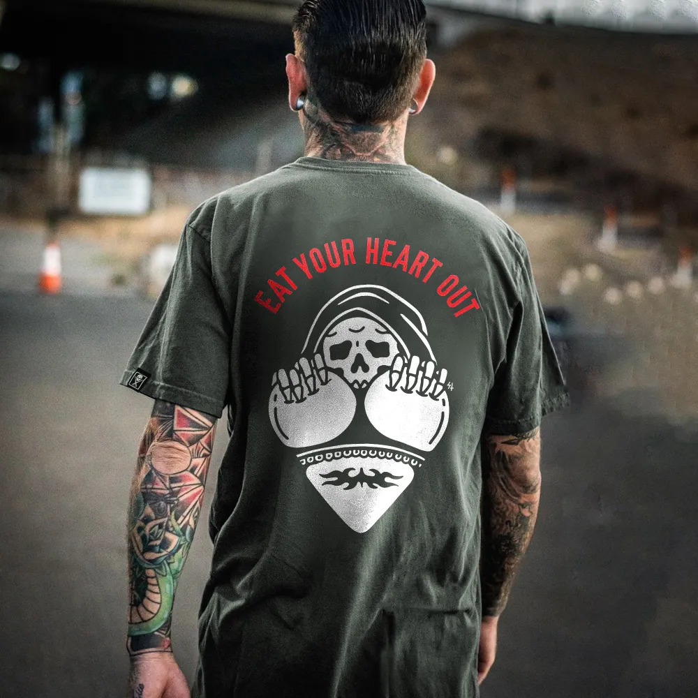 Eat Your Heart Out Skull Printed Men's T-shirt