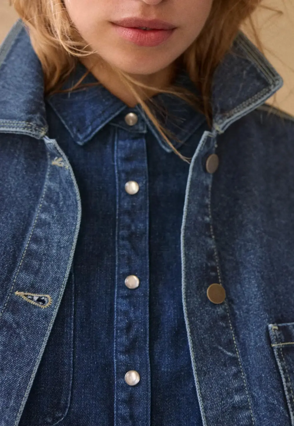 Boxy denim jacket
Recycled cotton