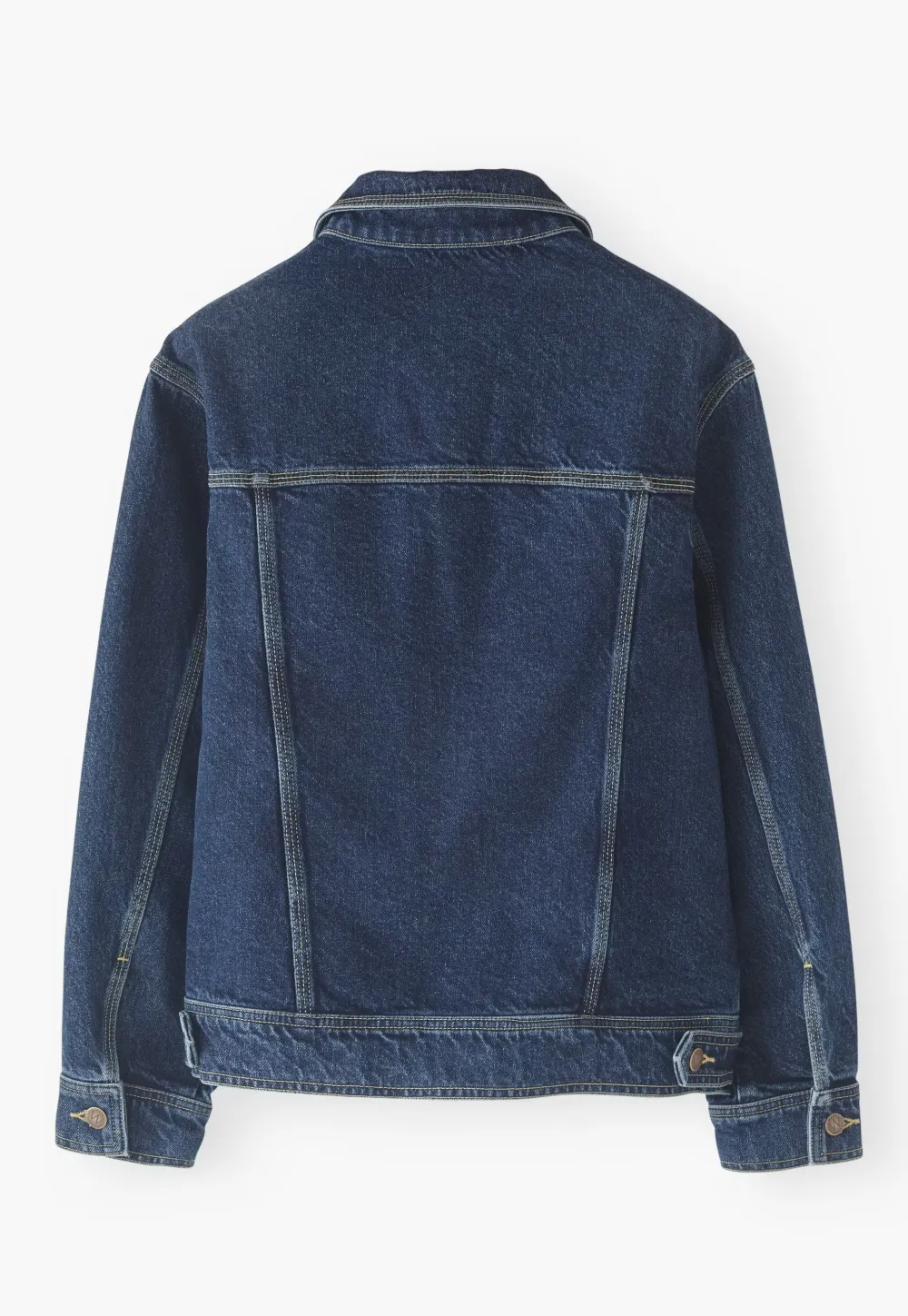 Boxy denim jacket
Recycled cotton