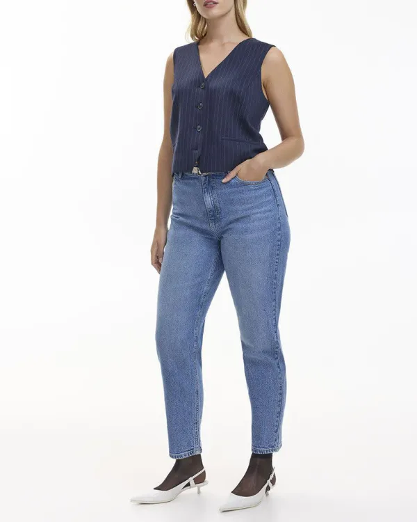 Tapered-Leg High-Rise Jean - The Mom Jeans