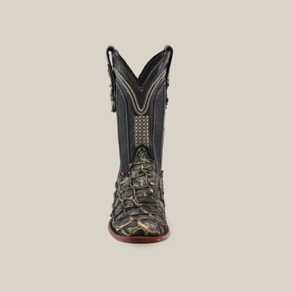 Narrow square Toe