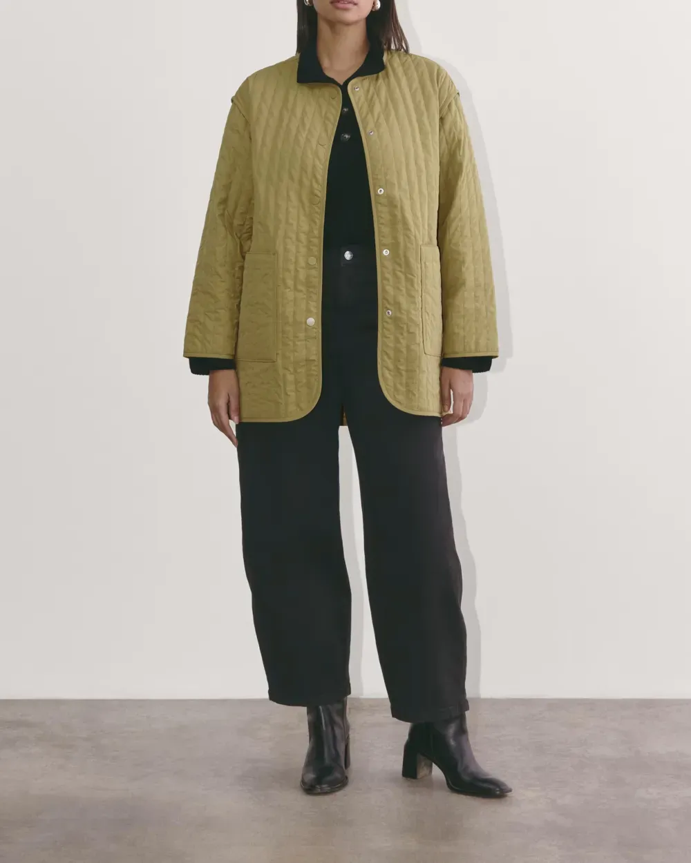 The Midi Quilted Liner