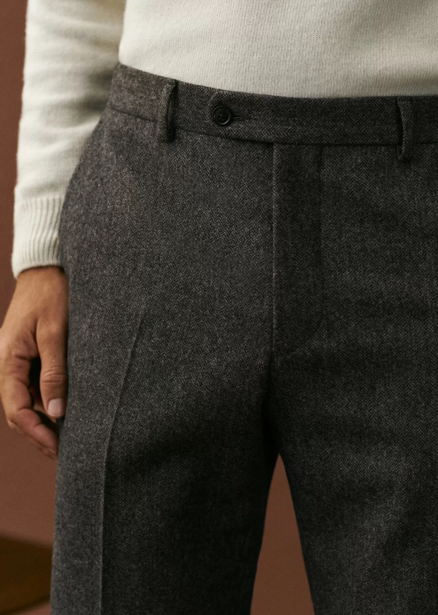 Carl Semi-Slim Fit Trousers